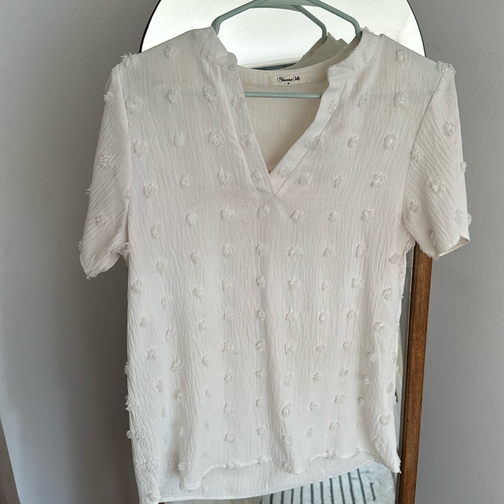 Polka dot textured blouse